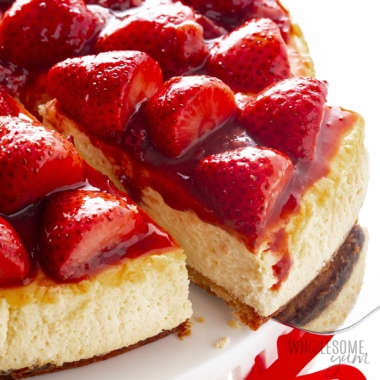 生酮草莓芝士蛋糕食谱特写。